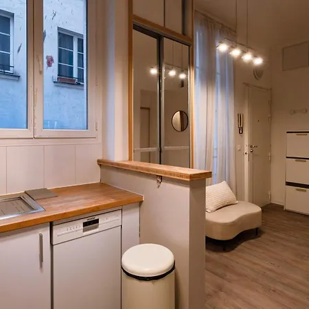 Charming Flat Louvres Opera